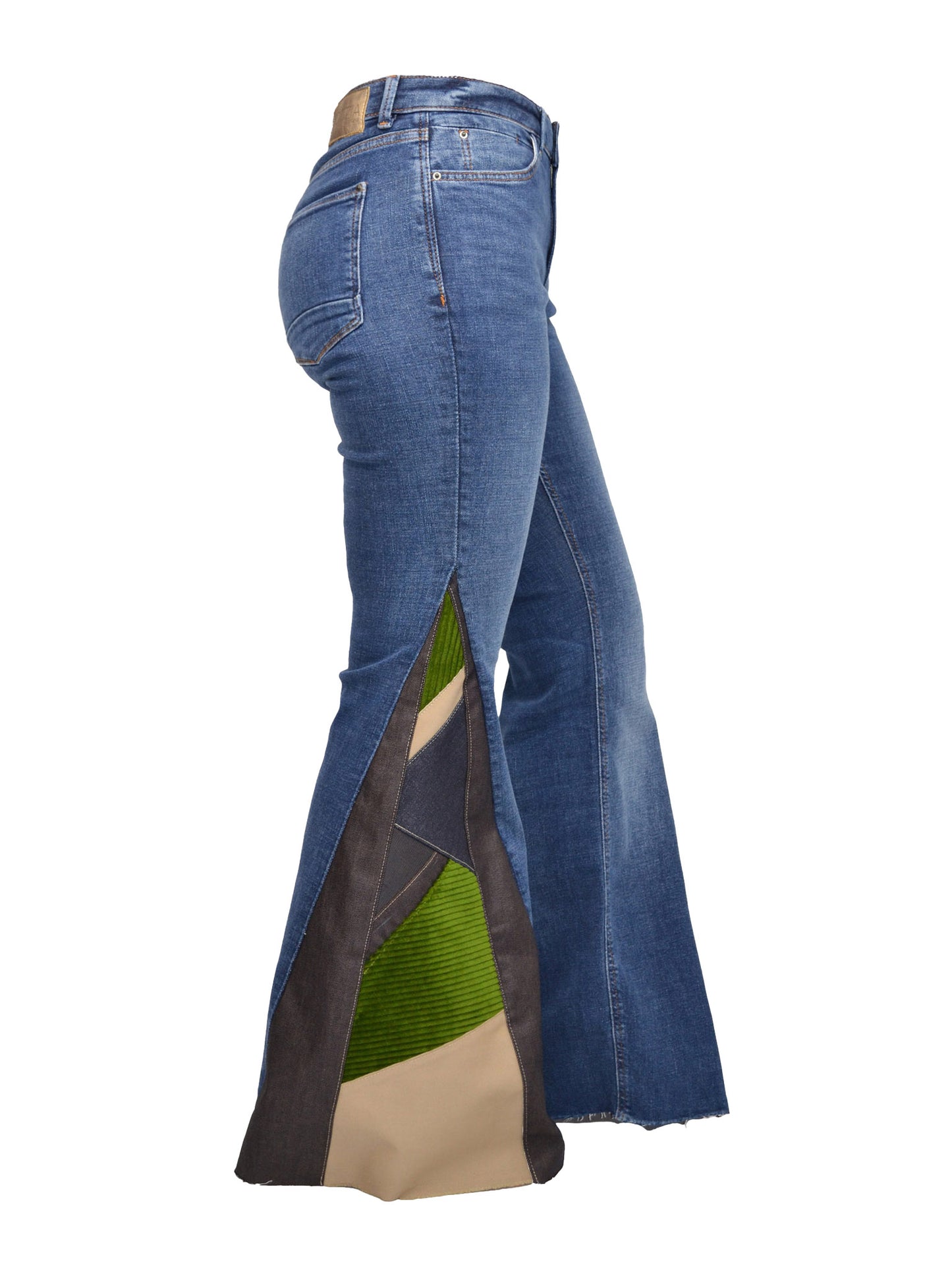 GREEN FLARED JEAN 02